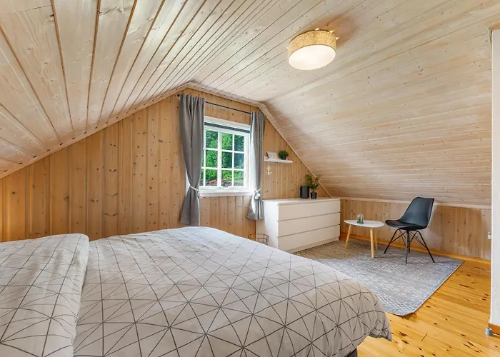 Hygge Huette - Zwischen Fjell Und Fjord